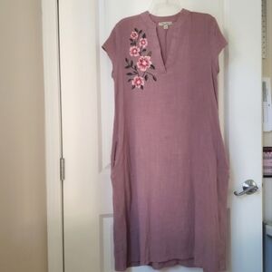 Final Touch tunic dress with floral embroidery